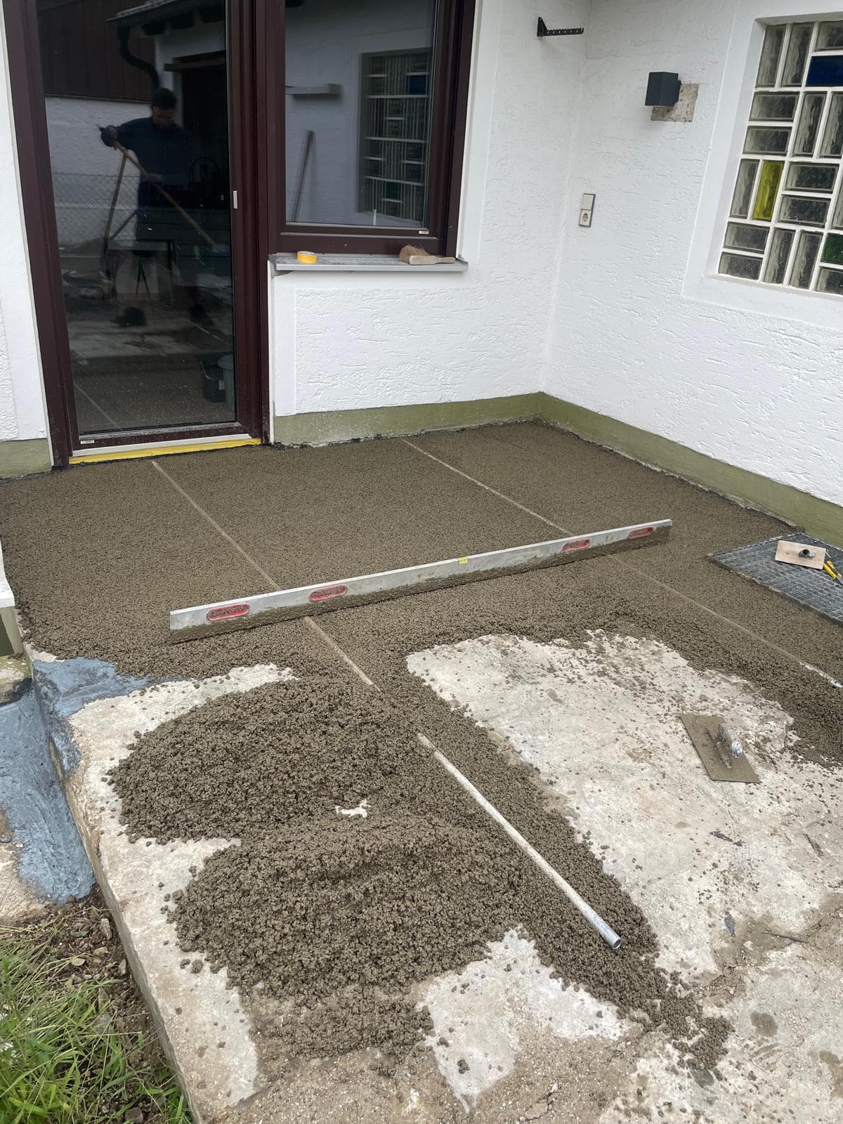Terrassenplatten mit Drainage-Beton - Saldorf/Surheim 1
